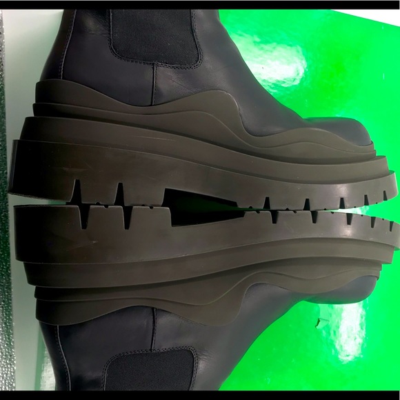 Bottega Veneta Tire Boot Military Calf Size 39 Used - Picture 15 of 15